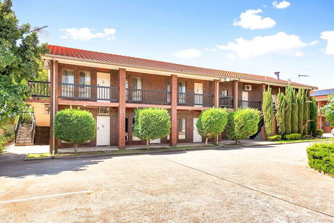 Comfort Inn & Suites Sombrero - Sydneys Hotel 1