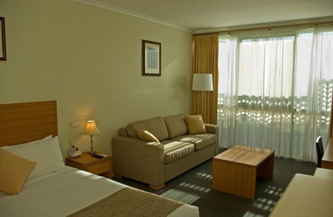 Admiralty Inn - Sydneys Hotel 3
