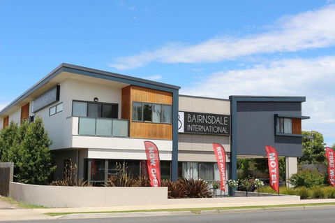 Bairnsdale International - Sydneys Hotel 0
