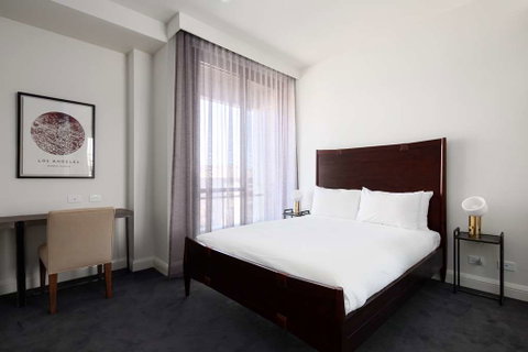 Knightsbridge Canberra - Sydneys Hotel 7