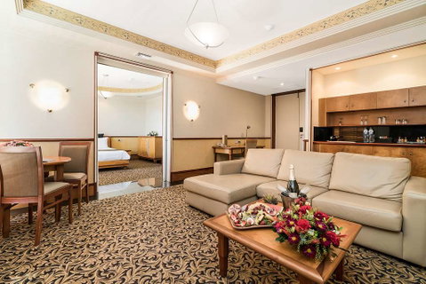 Mindil Beach Resort Casino - Sydneys Hotel 3