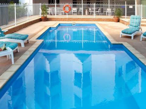 Novotel Darwin Atrium - Sydneys Hotel 8