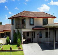 Sapphire City Motor Inn - Sydneys Hotel