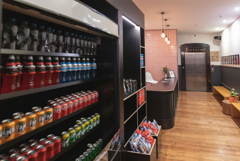United Backpackers - Sydneys Hotel 0