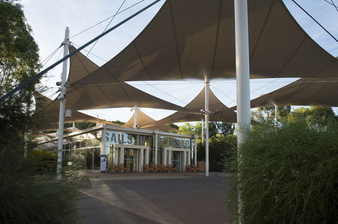 Sails in the Desert Hotel - Sydneys Hotel 1