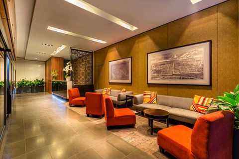 Causeway 353 Hotel - Sydneys Hotel 2