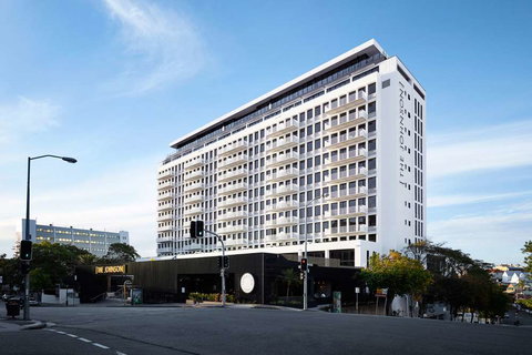 The Johnson - Sydneys Hotel 0
