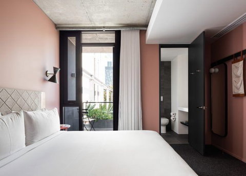 Alex Hotel, Perth - Sydneys Hotel 4