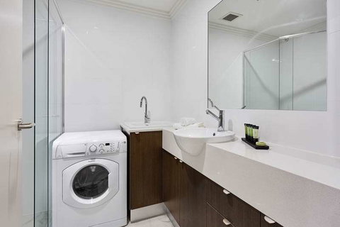 Attika Hotel - Sydneys Hotel 4