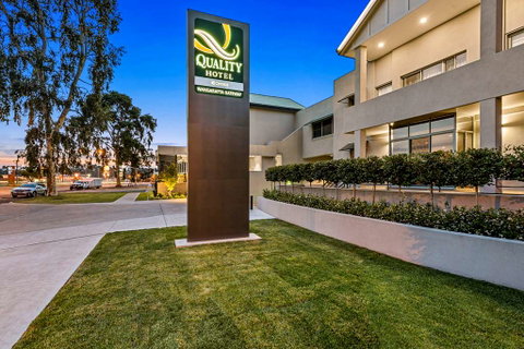 Quality Hotel Wangaratta Gateway - Sydneys Hotel 1