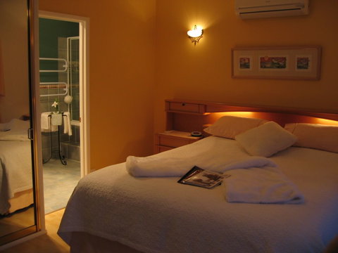 Villa Della Rosa B&B - Sydneys Hotel 1