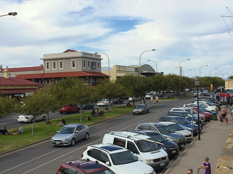 Semaphore Splash Apartments - Sydneys Hotel 2