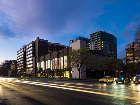 Pullman Melbourne Albert Park - Sydneys Hotel 1