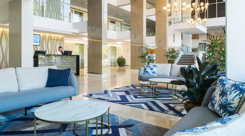 Pacific Hotel Cairns - Sydneys Hotel 2