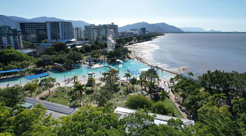 Pacific Hotel Cairns - Sydneys Hotel 0