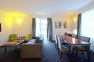Abode Narrabundah - Sydneys Hotel 0