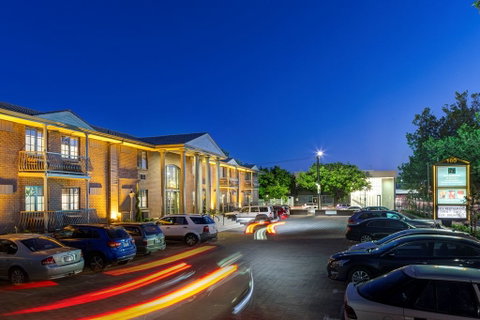 Adelaide Inn - Sydneys Hotel 0