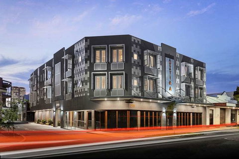 Attika Hotel - Sydneys Hotel 0