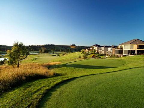 Yarra Valley Lodge - Sydneys Hotel 1