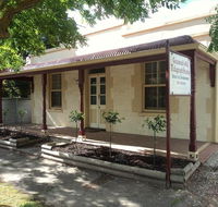 Greenocks Old Telegraph Station - Sydneys Hotel