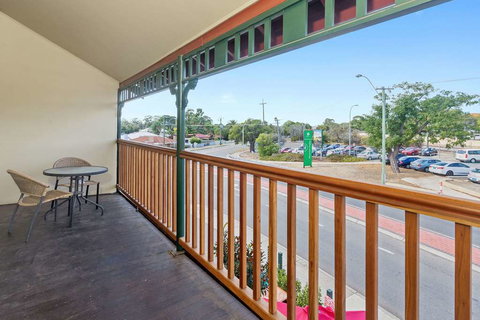 Quality Hotel Bayswater - Sydneys Hotel 2