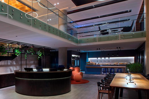Aloft Perth - Sydneys Hotel 1