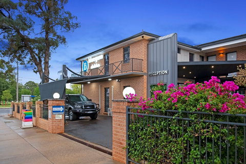 Bluegum Motel - Sydneys Hotel 2