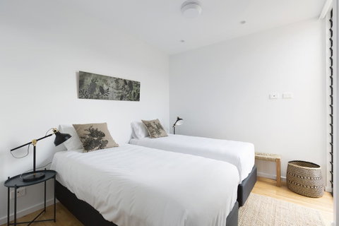 Bangalay Luxury Villas - Sydneys Hotel 28