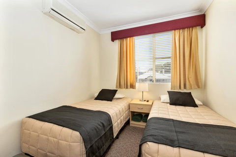 Soldiers Motel - Sydneys Hotel 28