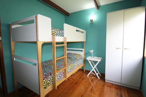 Bally High, 20 Dulconghi Street - Sydneys Hotel 9