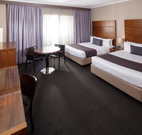 Quality Hotel Dickson - Sydneys Hotel
