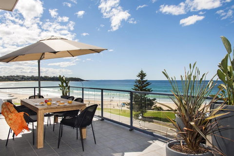 Mollymook Beachfront Penthouse 9 - Sydneys Hotel 3