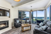 Book Beachport Accommodation Vacations Sydneys Hotel Sydneys Hotel