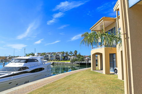 Marina Hotel - Sydneys Hotel 27