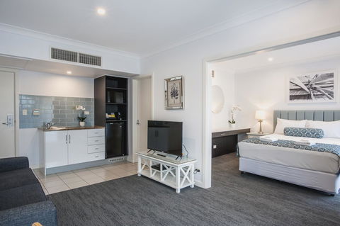 Marina Hotel - Sydneys Hotel 26