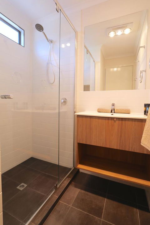 Discovery Parks - Robe - Sydneys Hotel 20