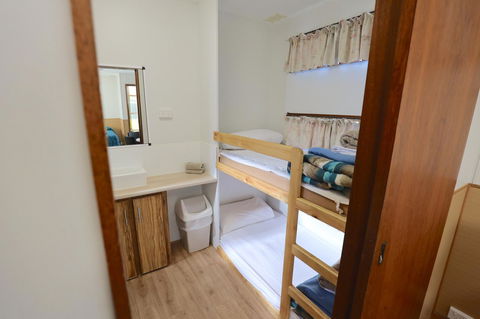 Discovery Parks - Robe - Sydneys Hotel 39