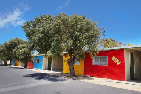 Discovery Parks - Robe - Sydneys Hotel 40