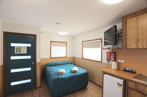 Discovery Parks - Robe - Sydneys Hotel 38
