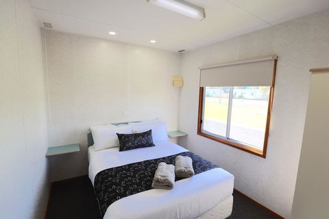 Discovery Parks - Robe - Sydneys Hotel 31