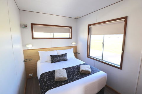 Discovery Parks - Robe - Sydneys Hotel 35
