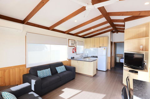 Discovery Parks - Robe - Sydneys Hotel 4