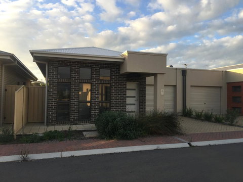 Villas On The Bay Kingscote - Sydneys Hotel 16