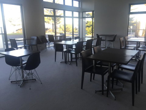 Villas On The Bay Kingscote - Sydneys Hotel 6