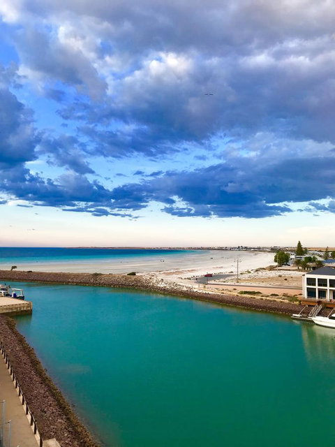 Ocean View Luxury Apartment & Suite - Sydneys Hotel 0