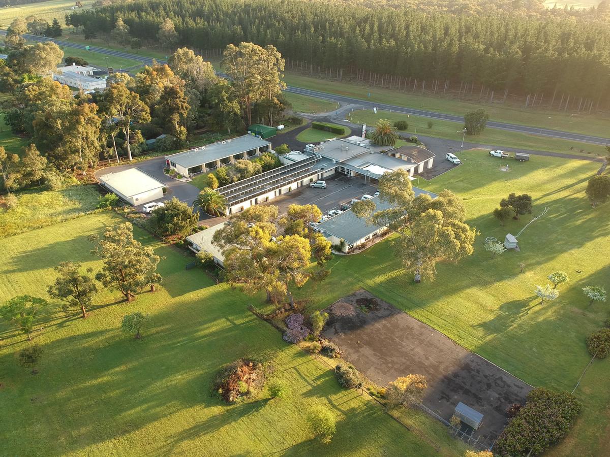 Naracoorte SA Sydneys Hotel