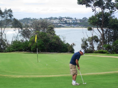 Mollymook Beach Waterfront - Sydneys Hotel 18