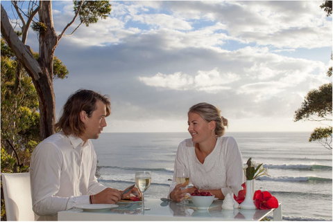 Mollymook Beach Waterfront - Sydneys Hotel 2
