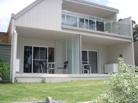 Mollymook Beach Waterfront - Sydneys Hotel 14