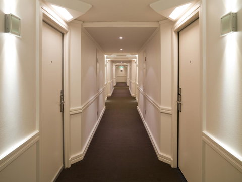 Hotel Grand Chancellor Adelaide - Sydneys Hotel 32
